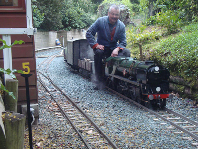 It doesn't fall off!