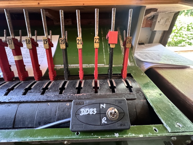 dinglypoint23switch