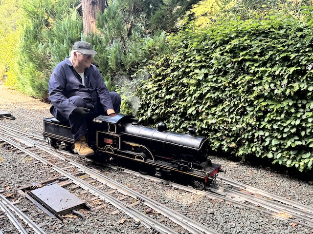 hugh2663dingly